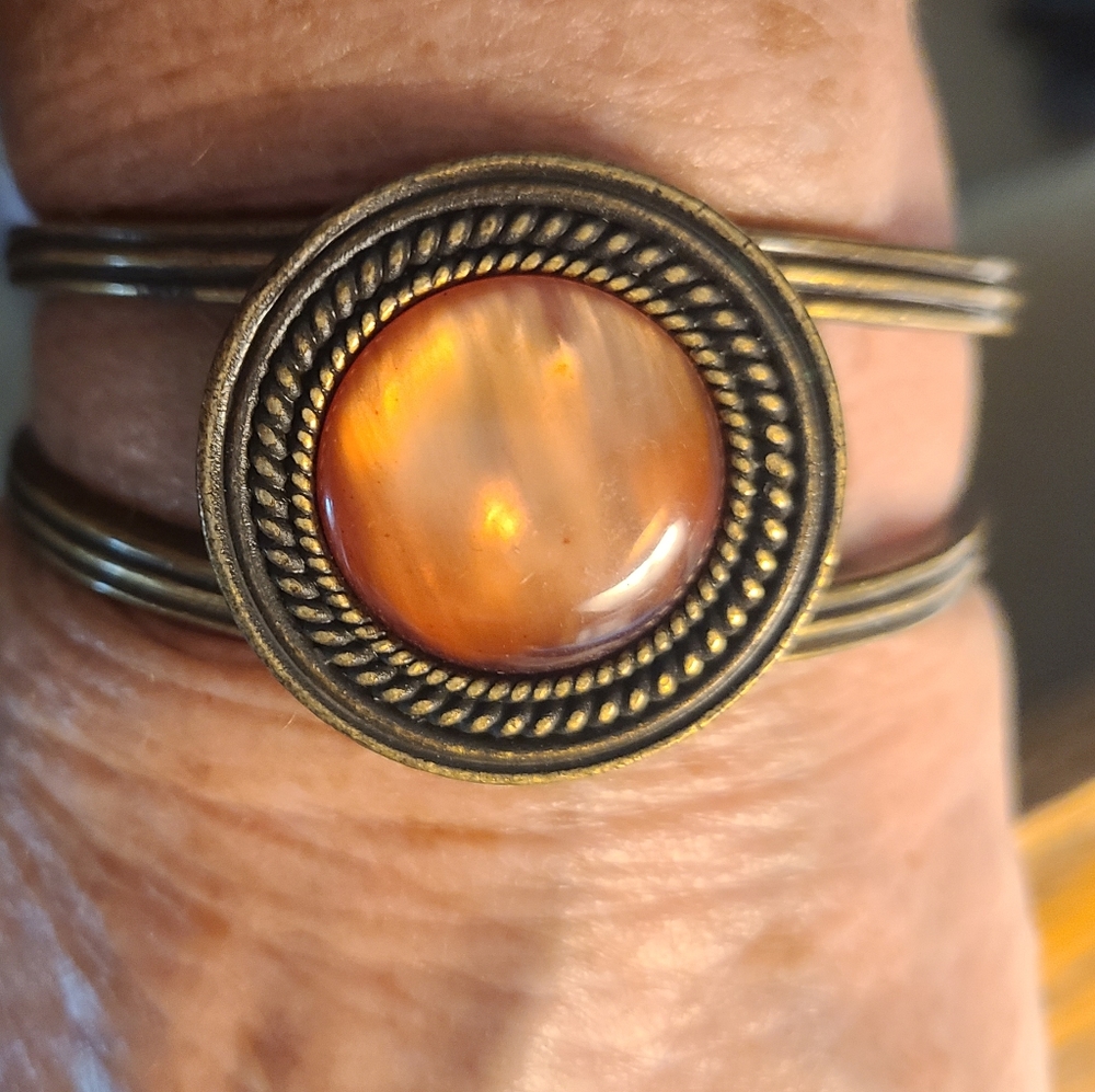 Vintage brass and Amber hinged bracelet.